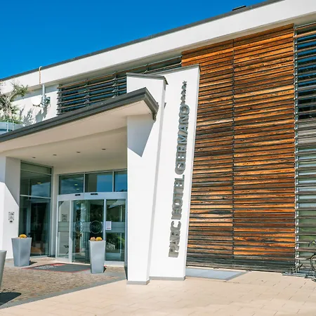 ホテル Parc Germano & 4*