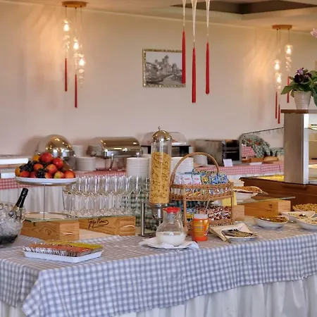 ホテル Parc Germano & 4*