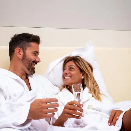Hotel Parc Germano Suites&apartments 4*